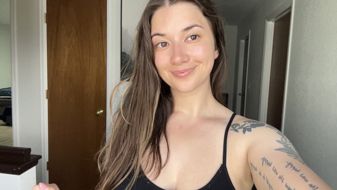 Click to view full size Hottest Milf ever? This curvy slut who loves sticking her tongue out comes damn close