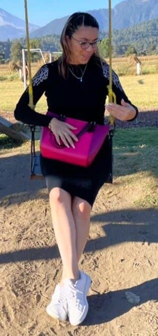 Adeline Madre Culo Fácil Con Cualquiera Que Le Hable Bonito