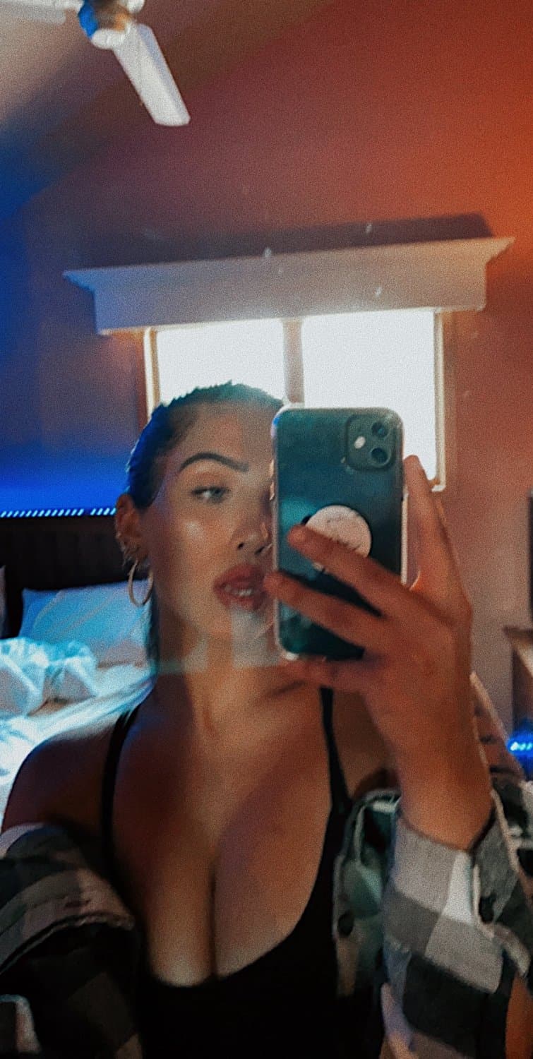 I just walked in on my friends girl with some random jocks big cock between her tits