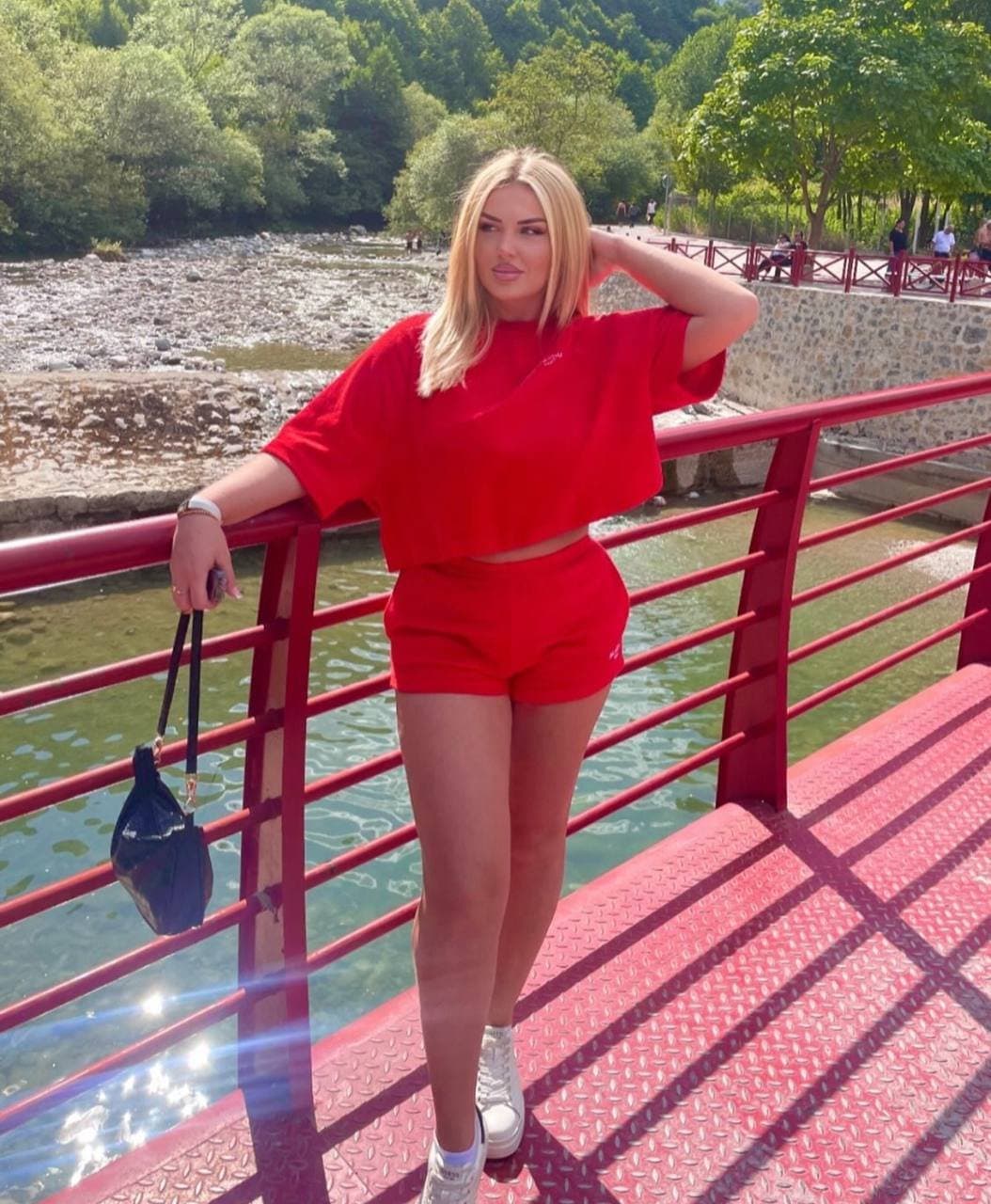 arlinda the albanian kahba