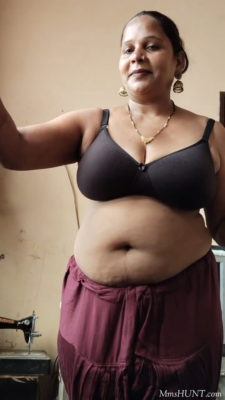 Indian aunty get hardcore fuck by teen boy