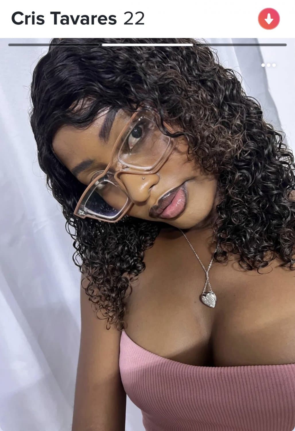 Maquiagem em dia,unhas em dia,tas no ponto Cris?