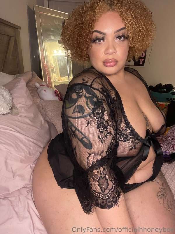 Click to view full size Typical Light skin Ebony