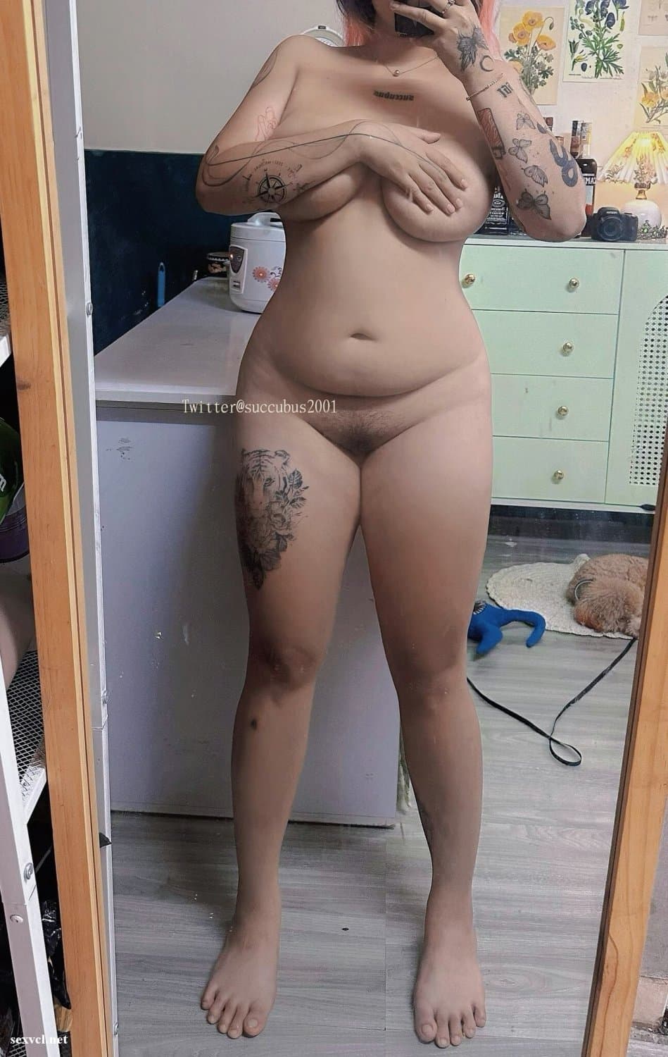 Click to view full size Vietnamese Twitter succubus2001 nude leaked 039