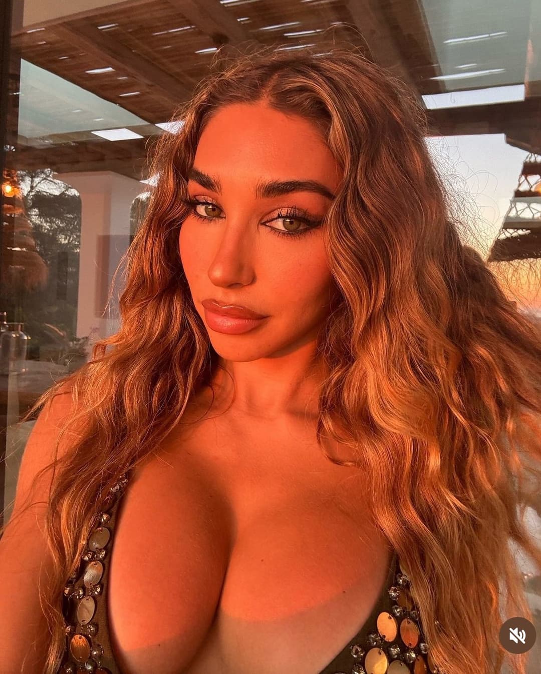 Of course no bra & tits out on her birthday. She’s always showing that rack off.