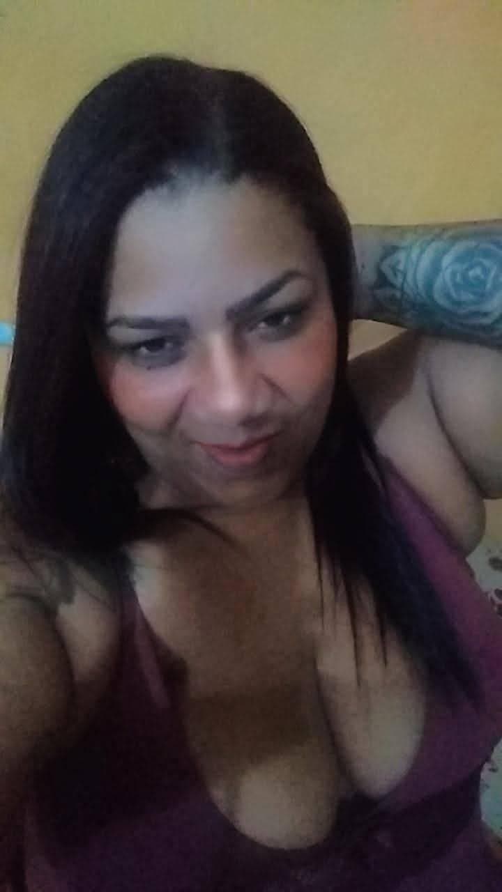 Pensa numa gordinha muito gostosa