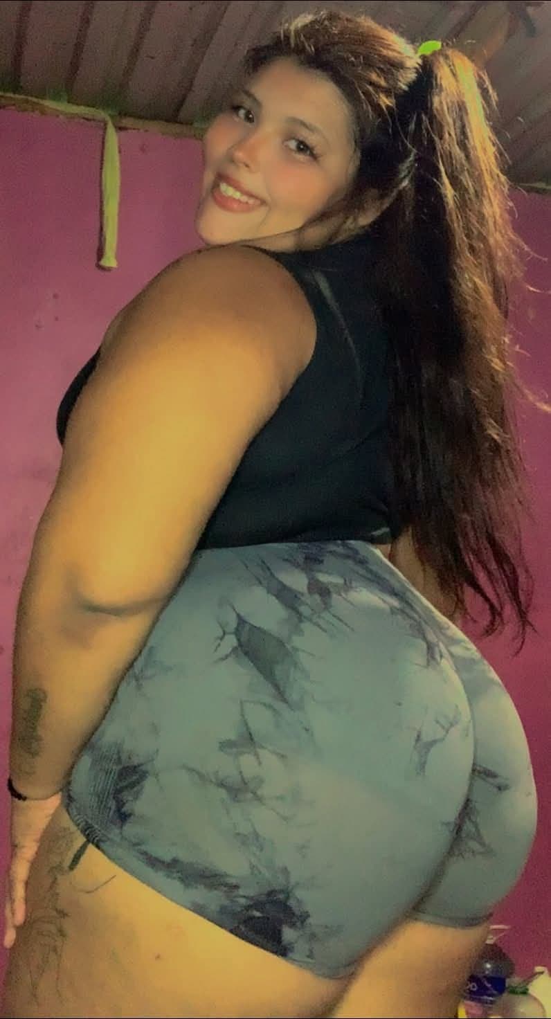 BIG THICK BOOTY LATINA BBW