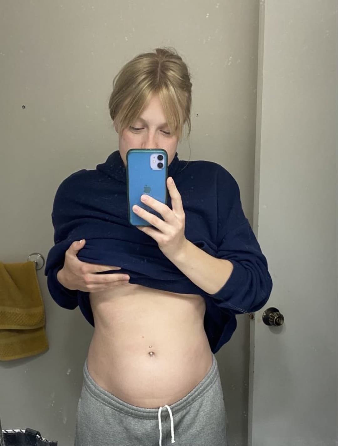 Brooklyn Ann Ellis, 27 from Alberta wants to be famous l kik welderman1420