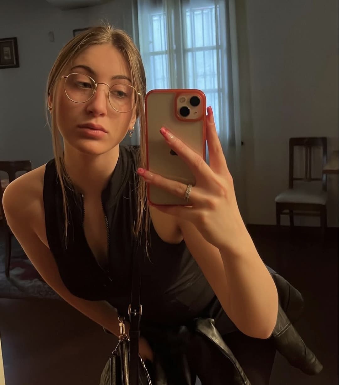 AI Fake- Italian needs money for student debt tonight