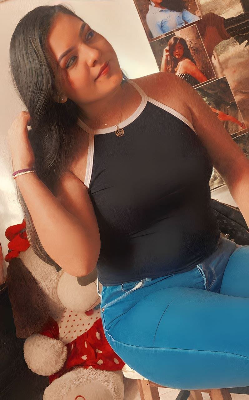 I am a virgin snowbunny, u want fuck me?