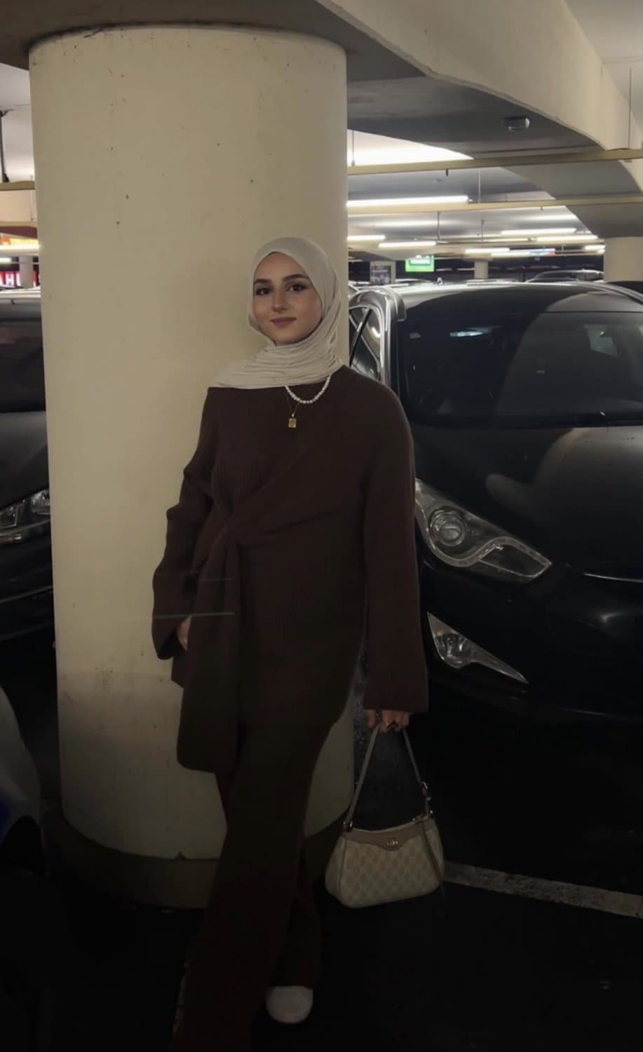 Click to view full size Barely Legal Hijab Teen