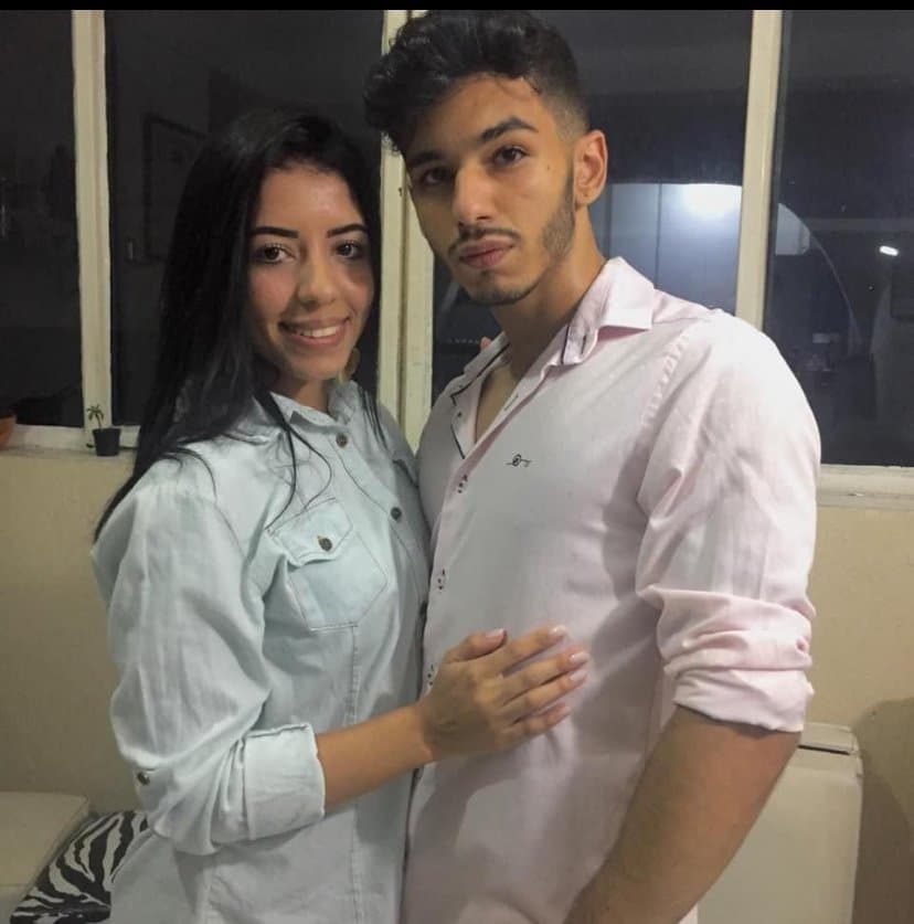 Recepcionista da academia Novinha deu pro dotado da academia e meteu chifre no namorado, marmita