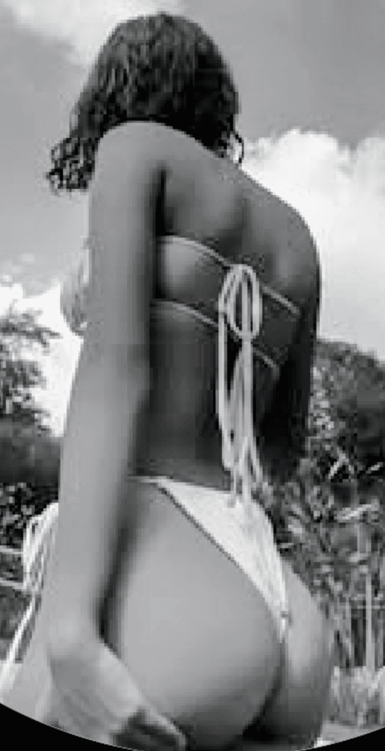 La sexy flaca tica y sus hermanas ?