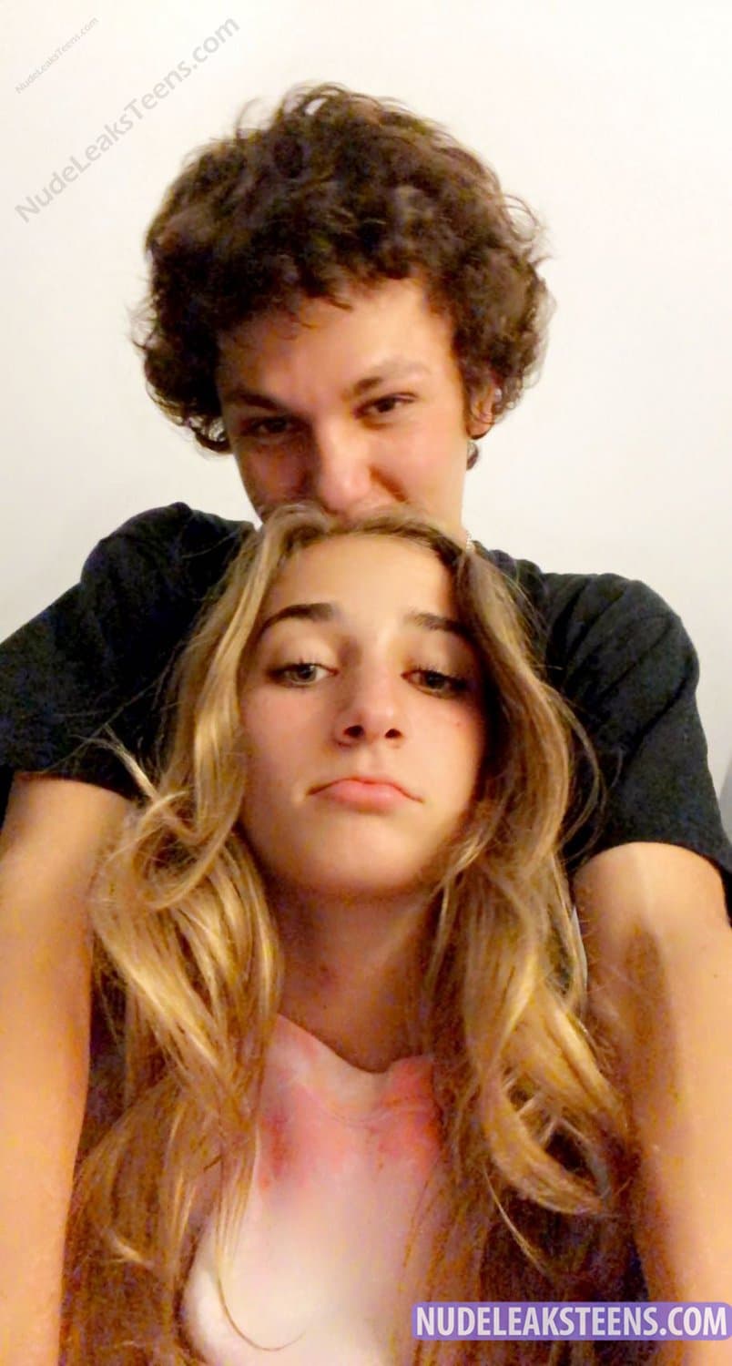 Her boyfriend films her fucking LEAKED