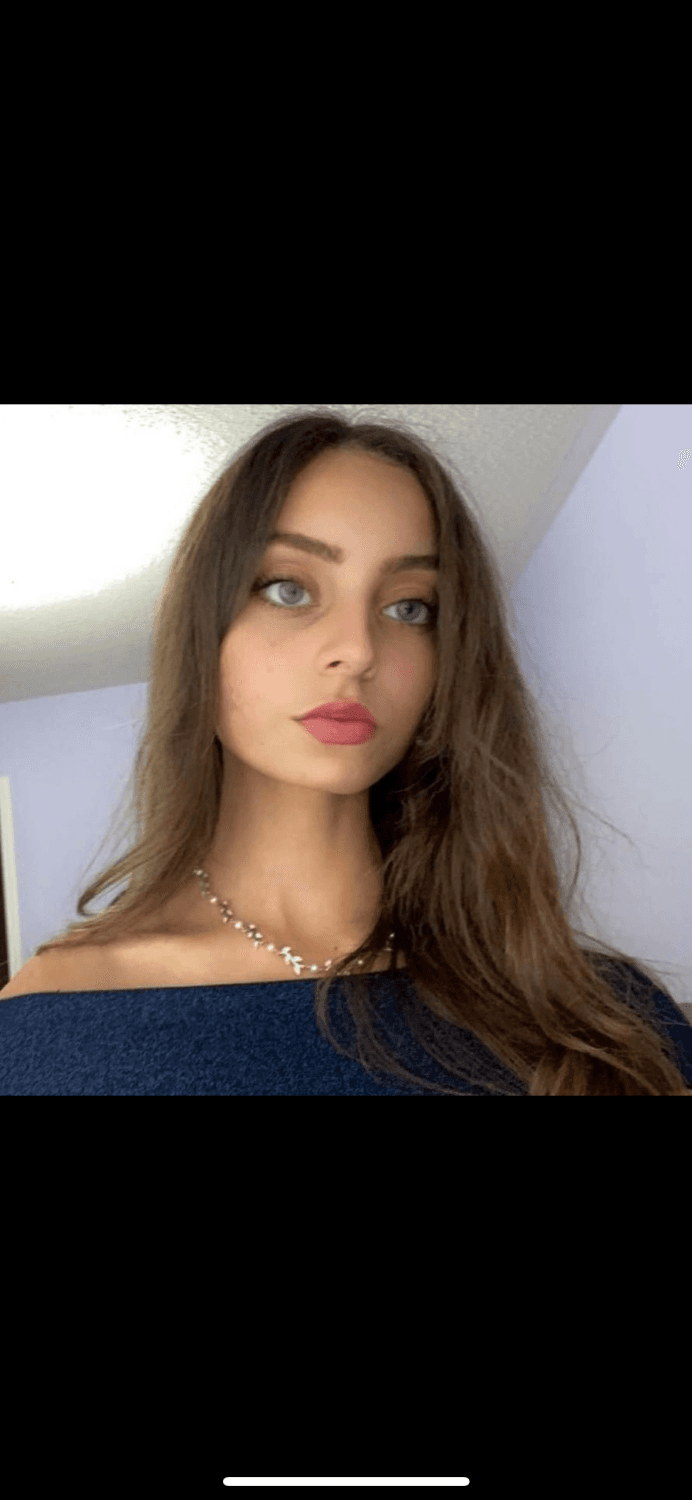 Click to view full size Newly Single Sexy Air Canada Flight Attendant