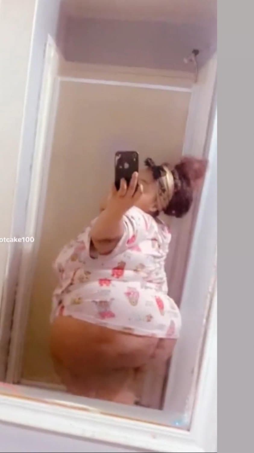 SEXY SSBBW HUGE CHUNKY BUG ASS