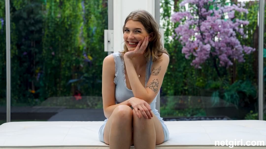 Cute Tall Girl (NetGirl) Casting Couch