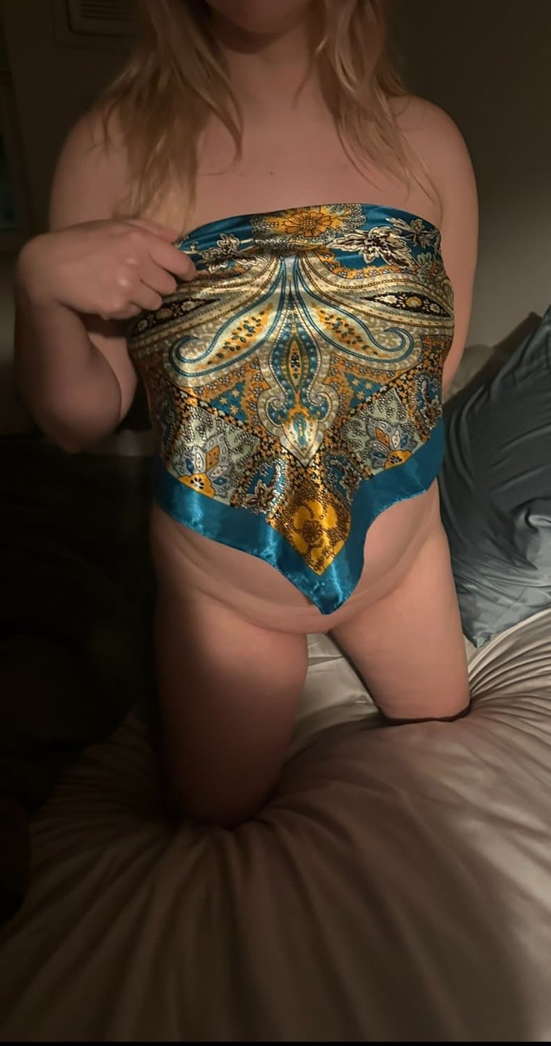 Busty Slut Gets Filmed