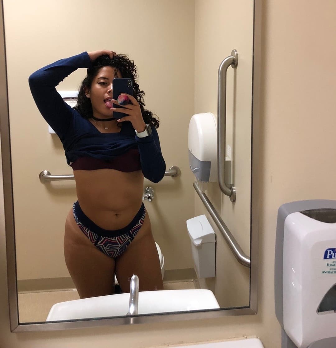 Fine ass Latina wit a phatty