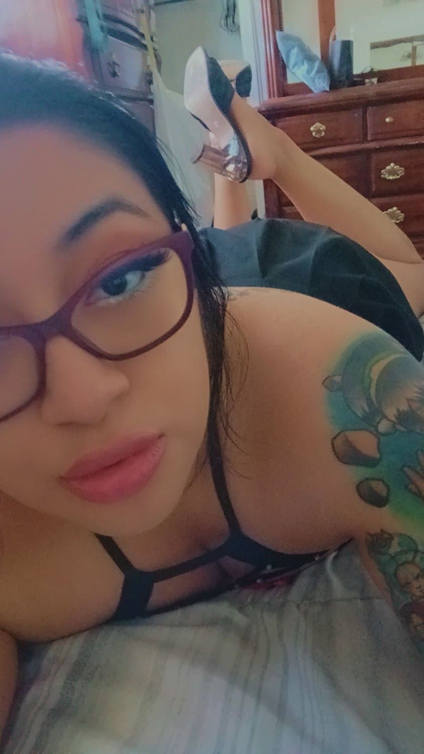 Webslut Winter Zarate Texas Barber