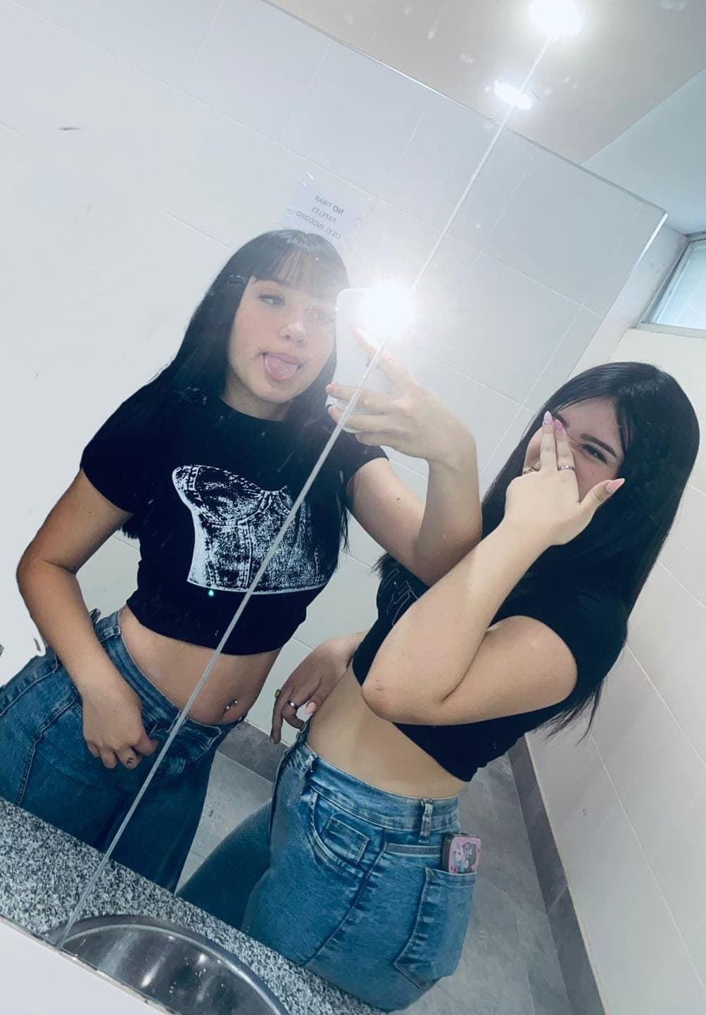 Nenas jovencitas colegialas