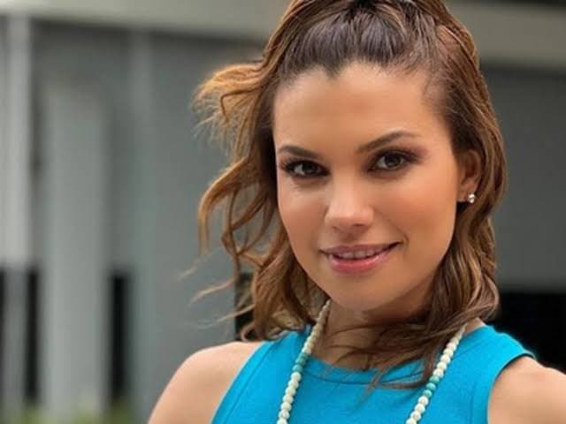 Click to view full size Tabata Jalil de TV Azteca desnuda (FAKE) - Album completo