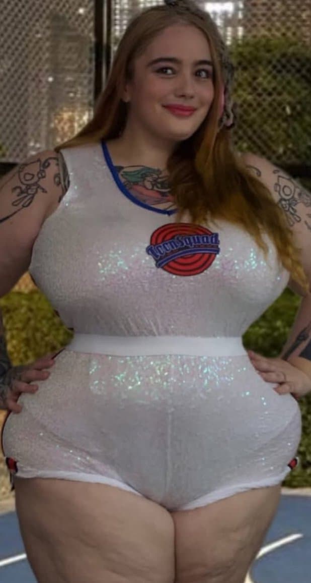 Click to view full size Bbw goth big legs