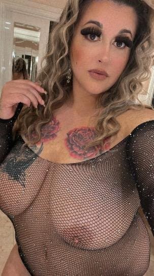 29 year old tattoo bfw Mariah Escort that I f yesterday good head head and doggy throat big p