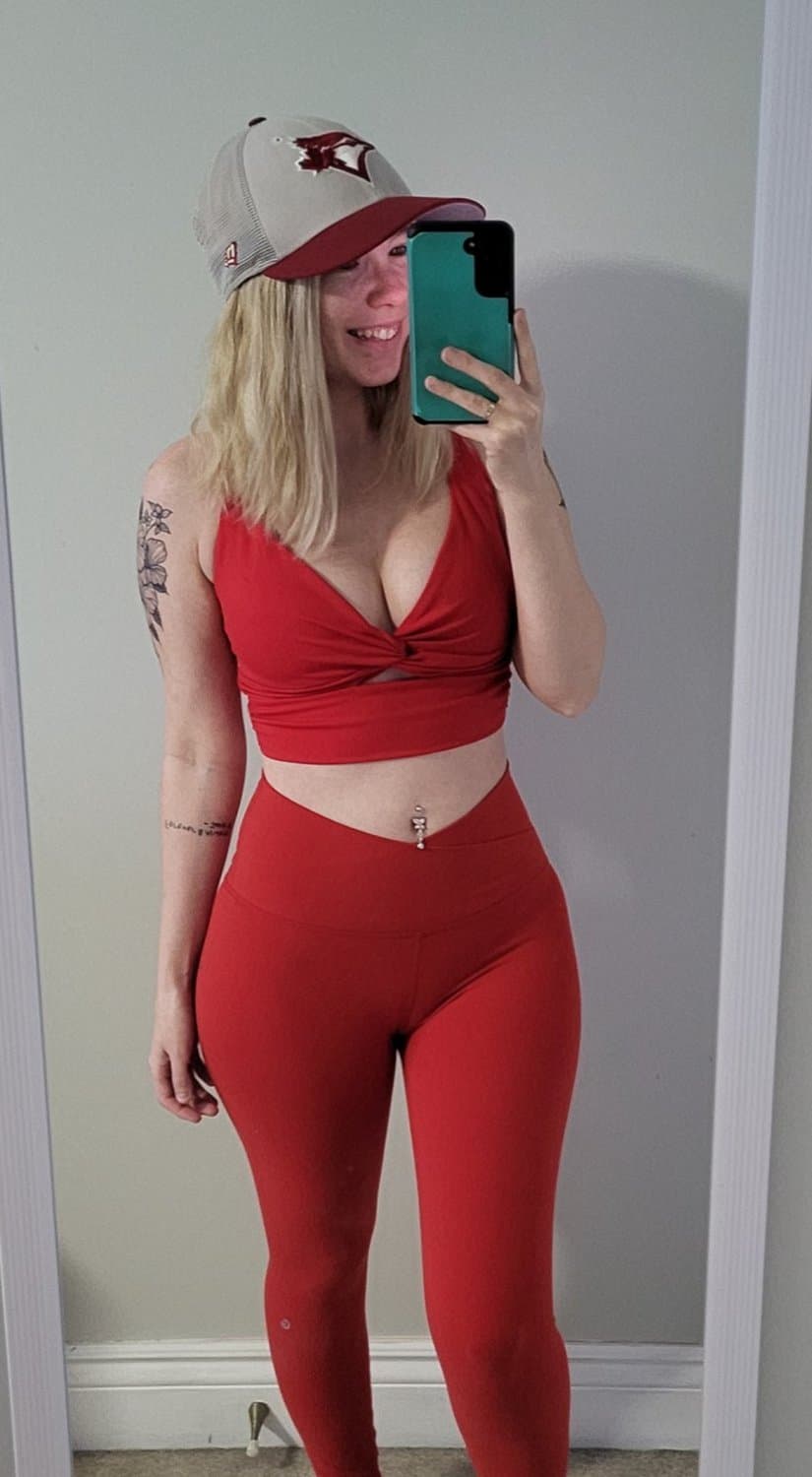 Camel toe, pussy slipping out, showing ass constantly. Made to be sexualized. What a whore