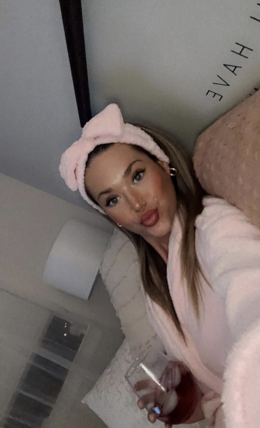 Big white girl built for strong gorilla thugs