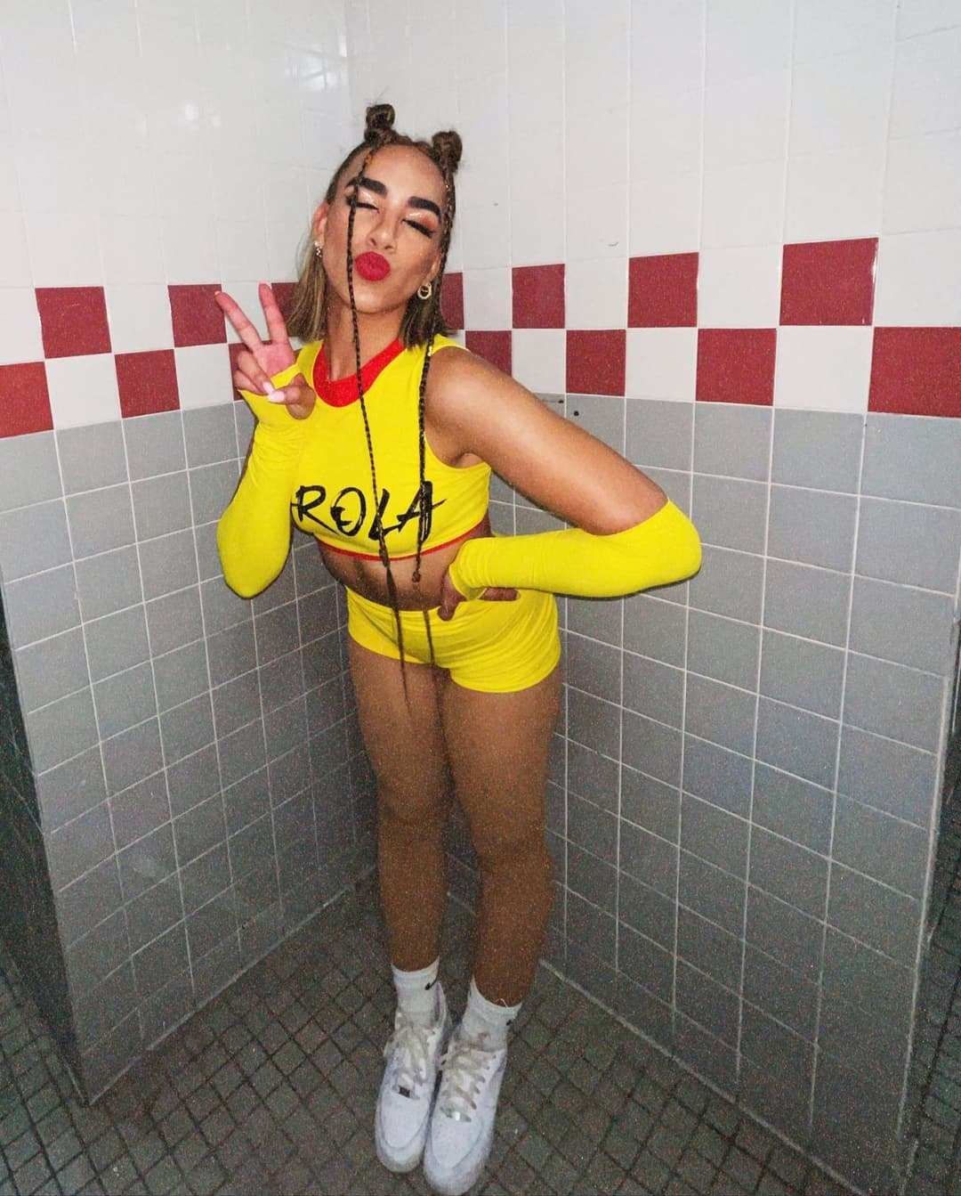 Click to view full size Trib her in all ways (Yulissa)