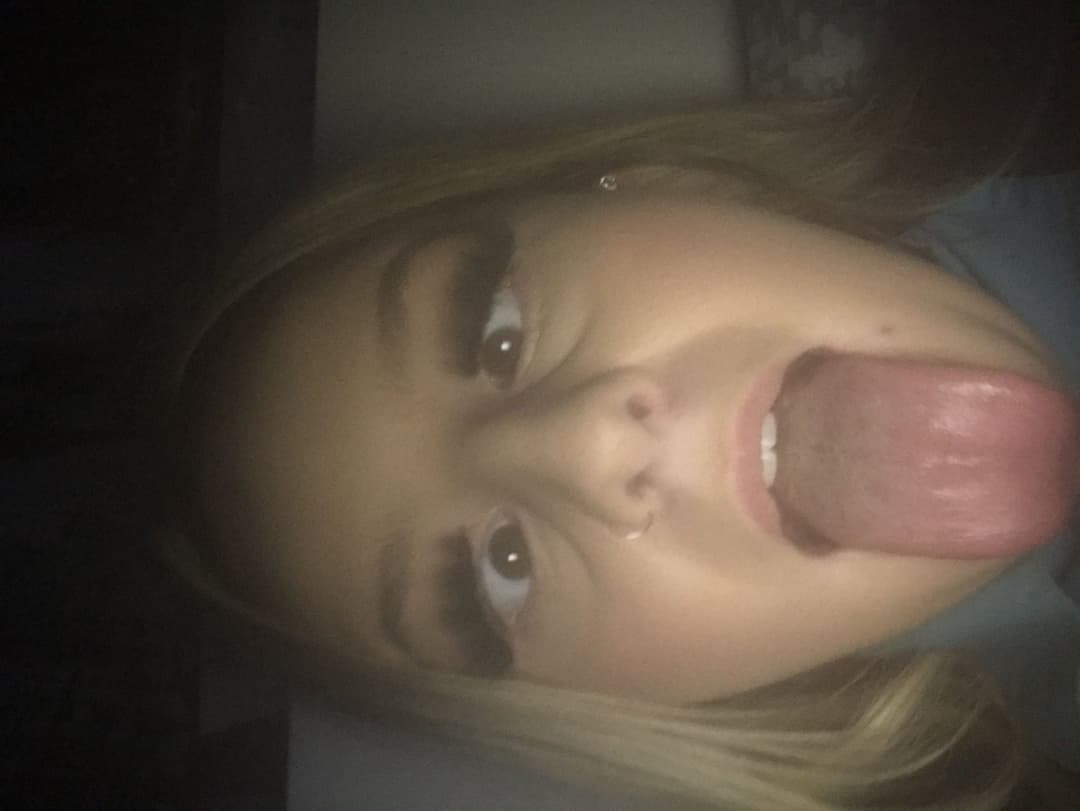 19 years old UK slut Emily Rose from West Denton, Newcastle