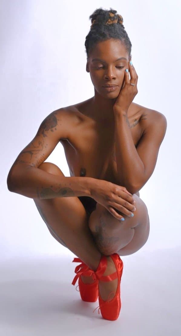 Carmella @carmelladean_