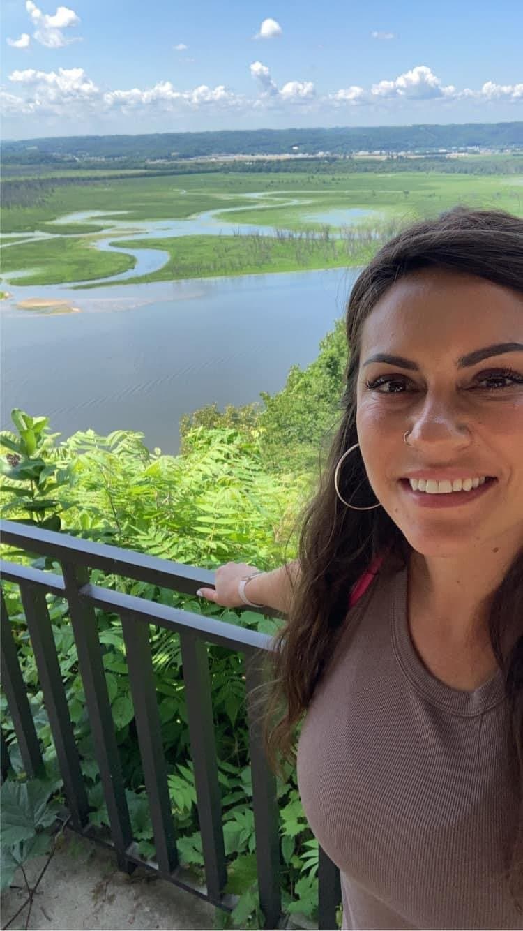 Outdoor slut wife Ally, 27 SD, knows she gets everyone hard