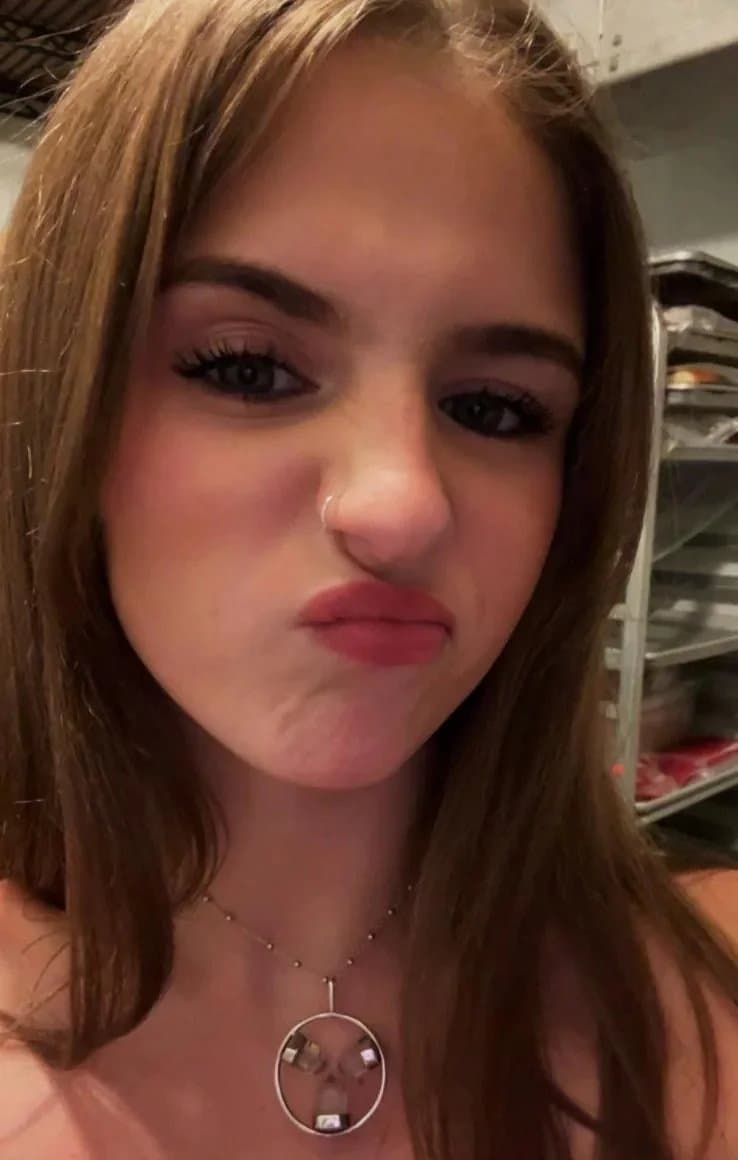 Meu álbum de duckfaces é pornfaces para vocês