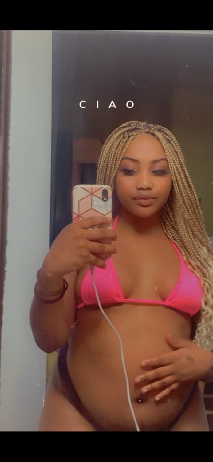 Sarasota Florida bbw slut Leanna slobbing on a dick & gettin fucked Doggystyle leaked