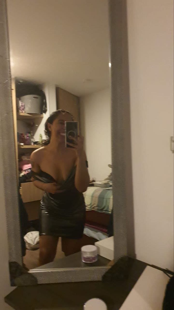 Putica entregada por cornudo, Salome, 25 años de bogota colombia