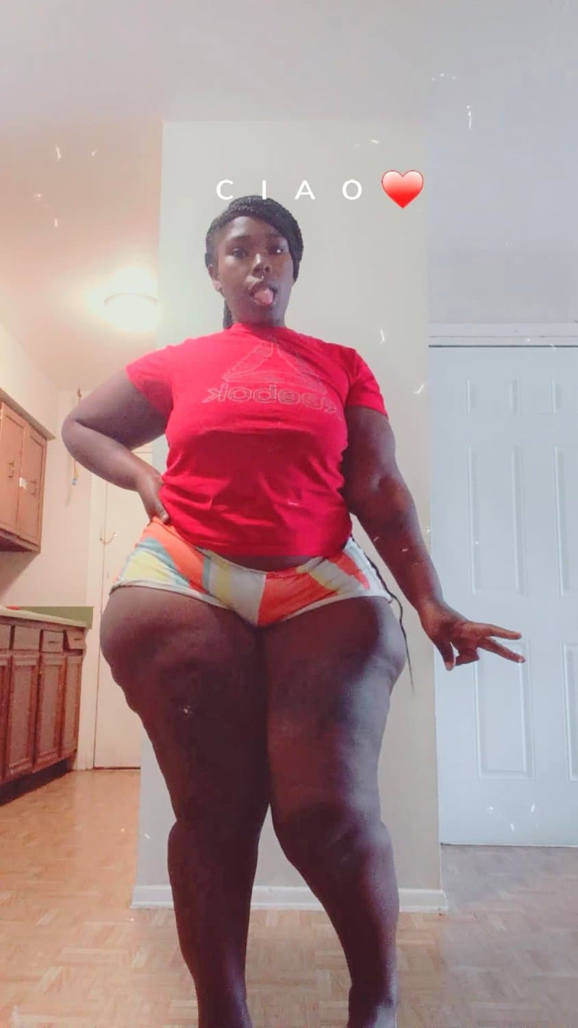 EBONY BBW SSBBW THICKNESS BIG ASS GOONER MATERIAL