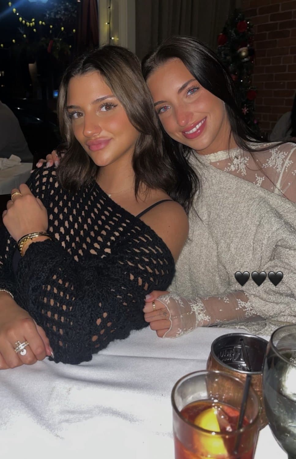 2 SMOKING HOT SISTERS LEAKED TOGETHER