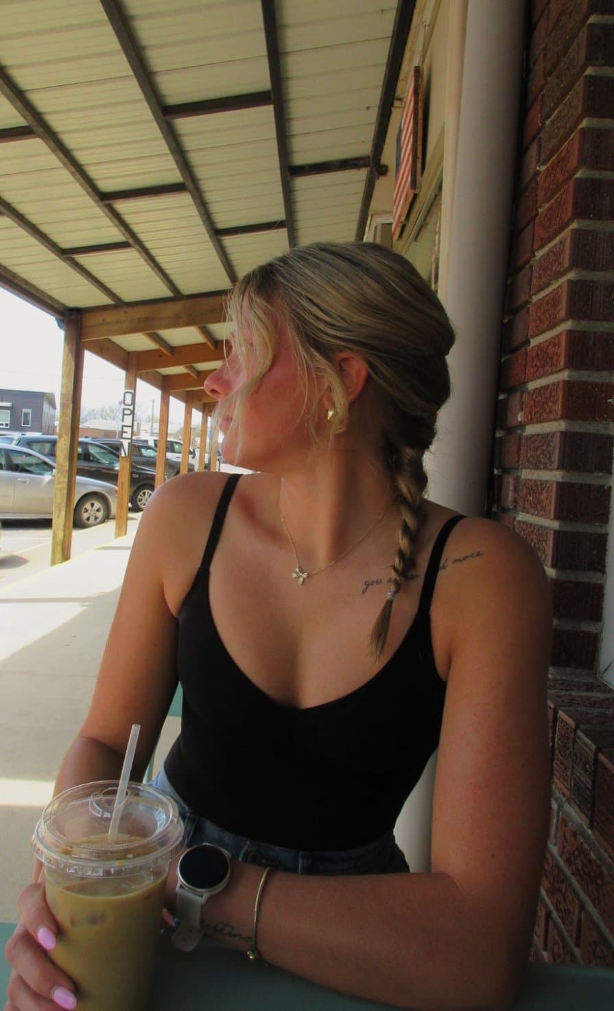 My slutty cousin and her sexy sister