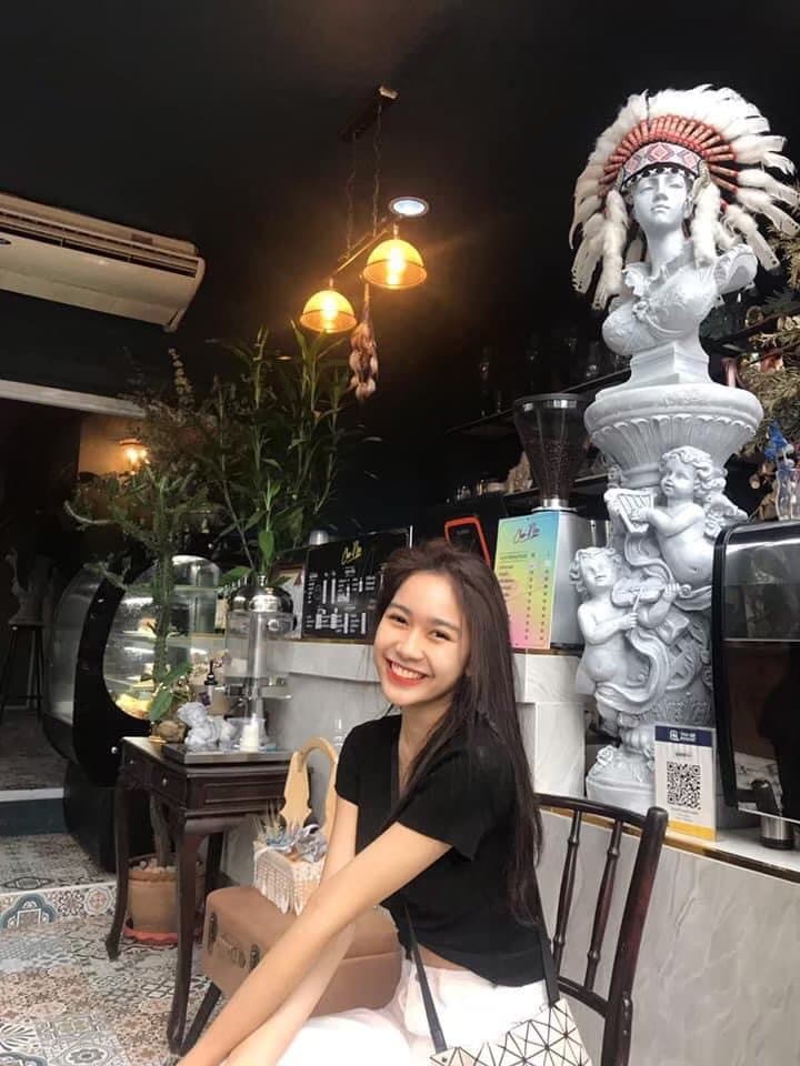 Click to view full size Pie Nattacha