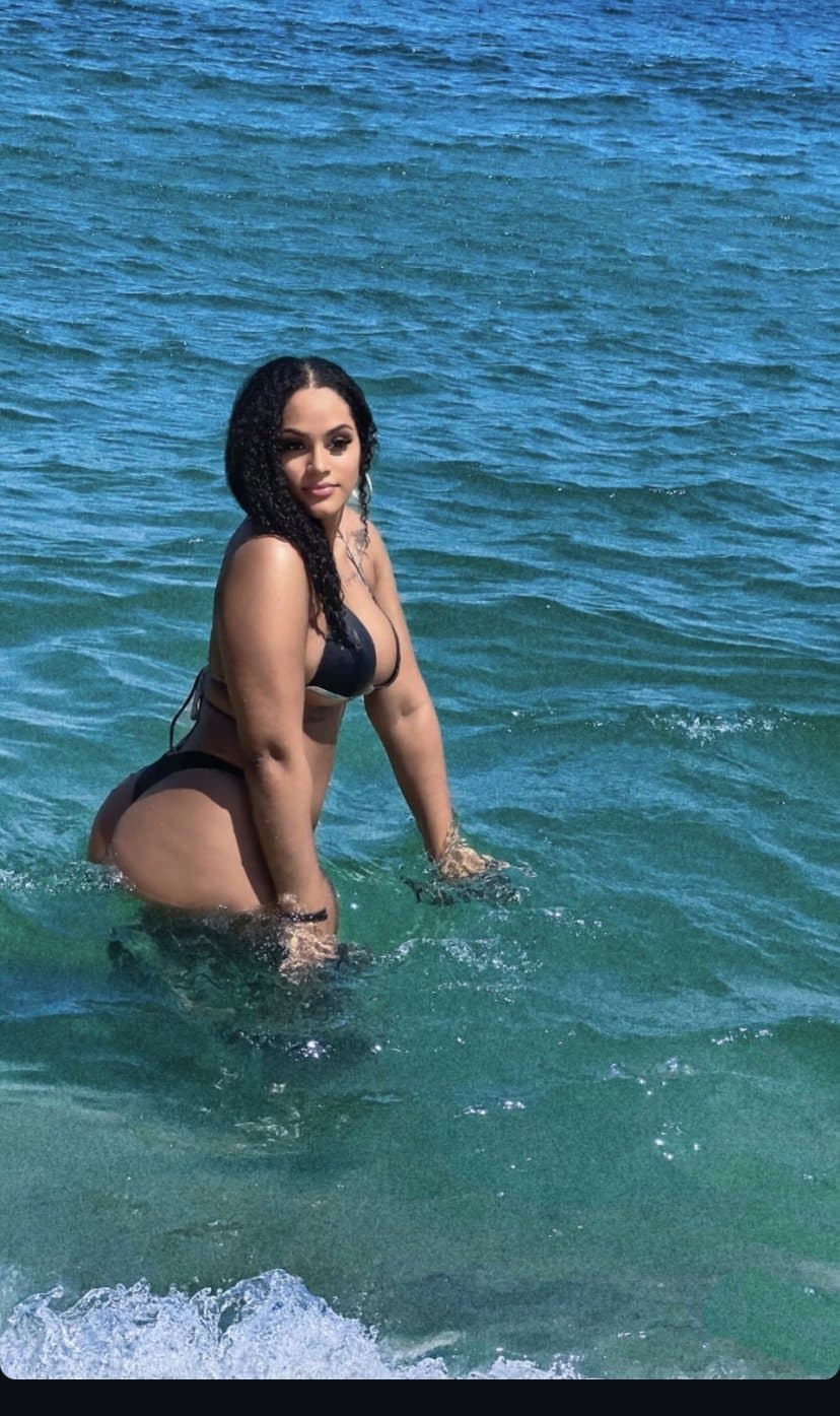 Preta virou marmita de homem casada, neguinha sentou gostoso no dotado EroMe