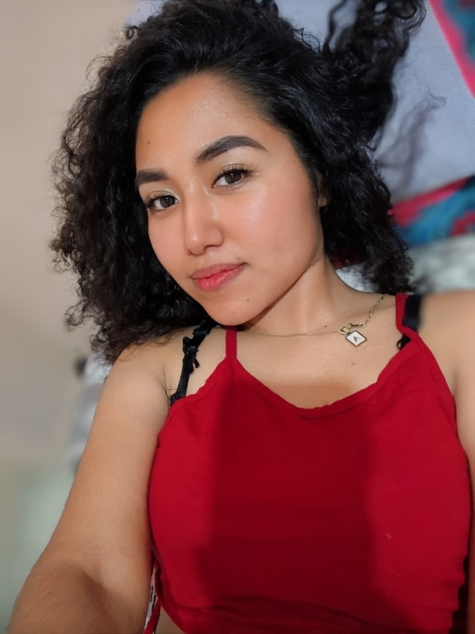 Perrita morena culona filtrada y exhibida