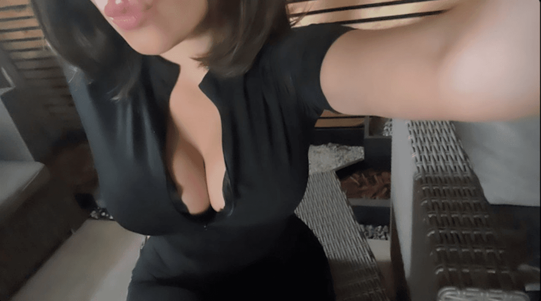 Mucina Yaret , Perfect Ass , Beautiful Body