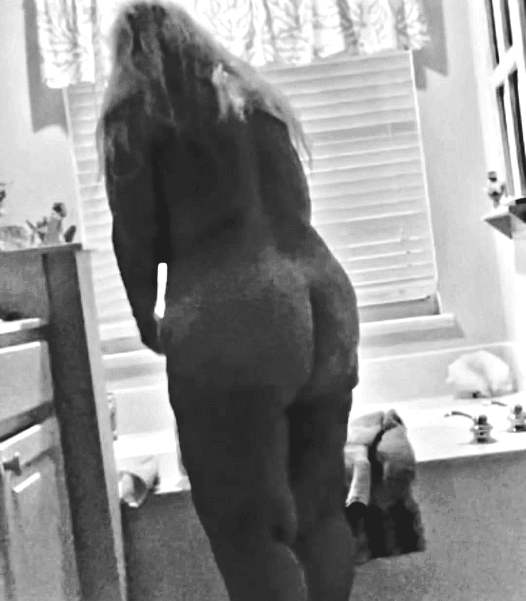 Old Women (001): A Old Naked Sunshine