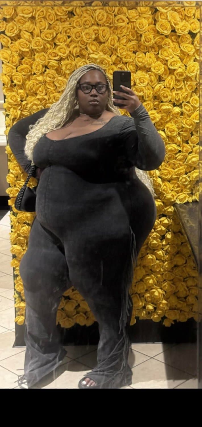 SSBBW EBONY HUGE OLE BIG ASS BOOTY