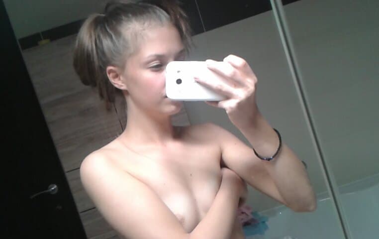 Skinny Petite Amateur Teen Slut Leaked