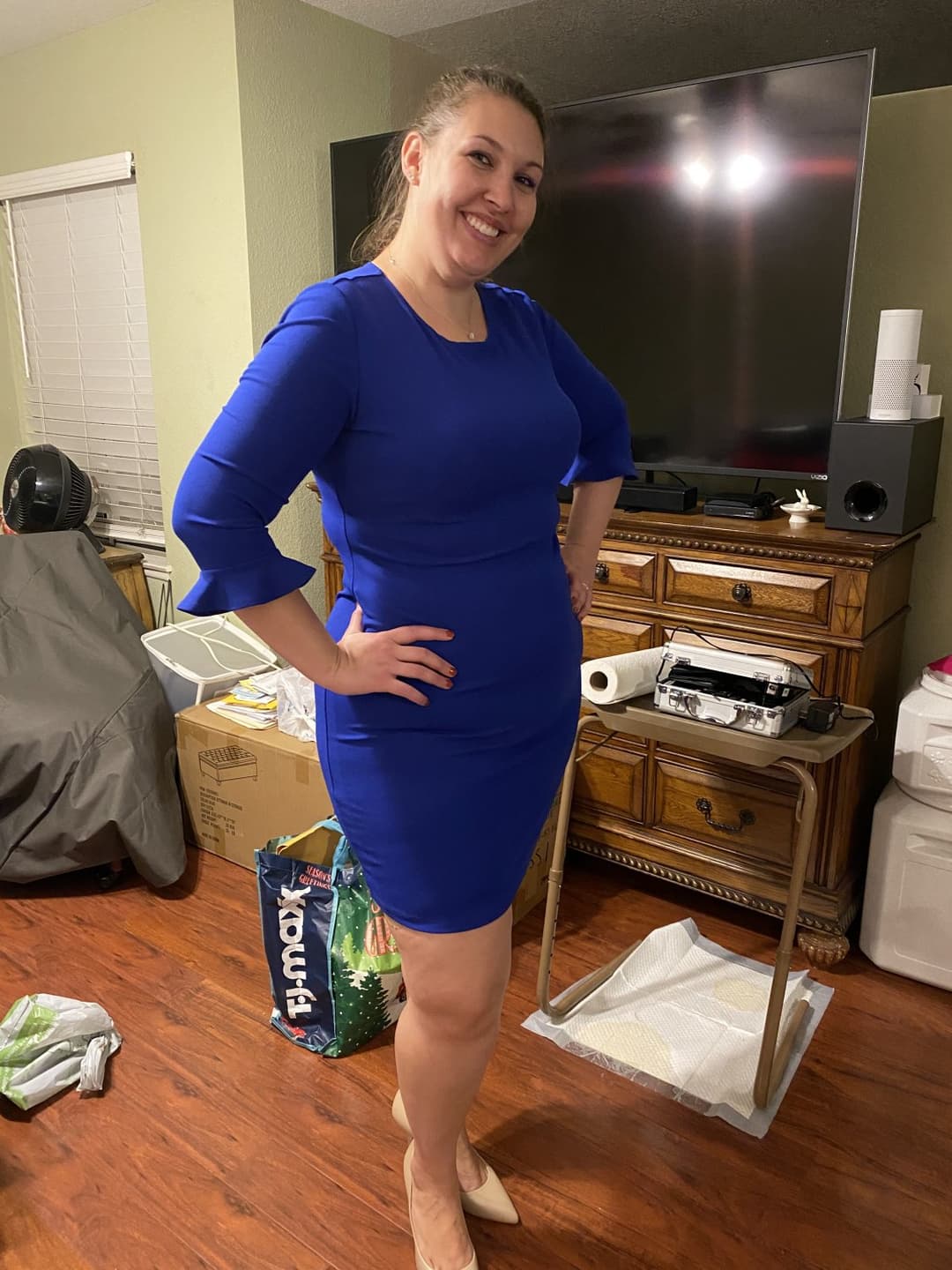 Click to view full size Which hole and why? Comments!! This bbw slut pig likes to cheat I heard. Leaked Vegas pics. Comments