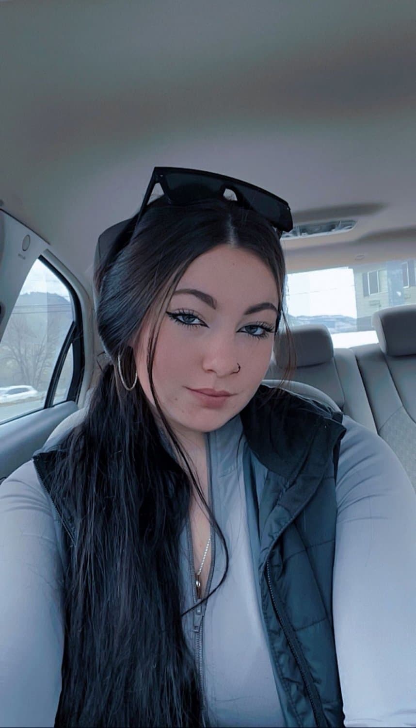 20 year old gym slut cindy