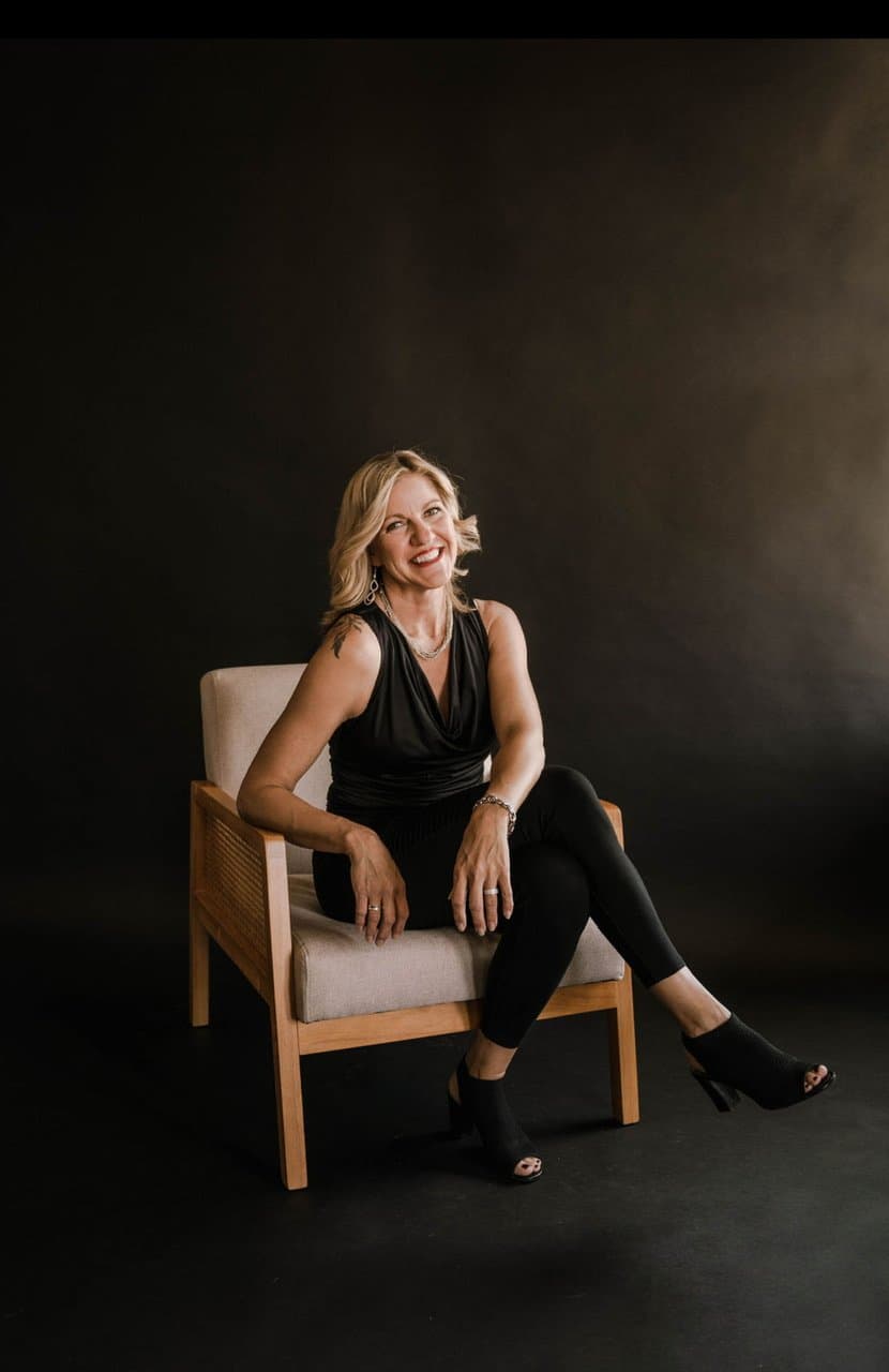 Niki the Business Bitch